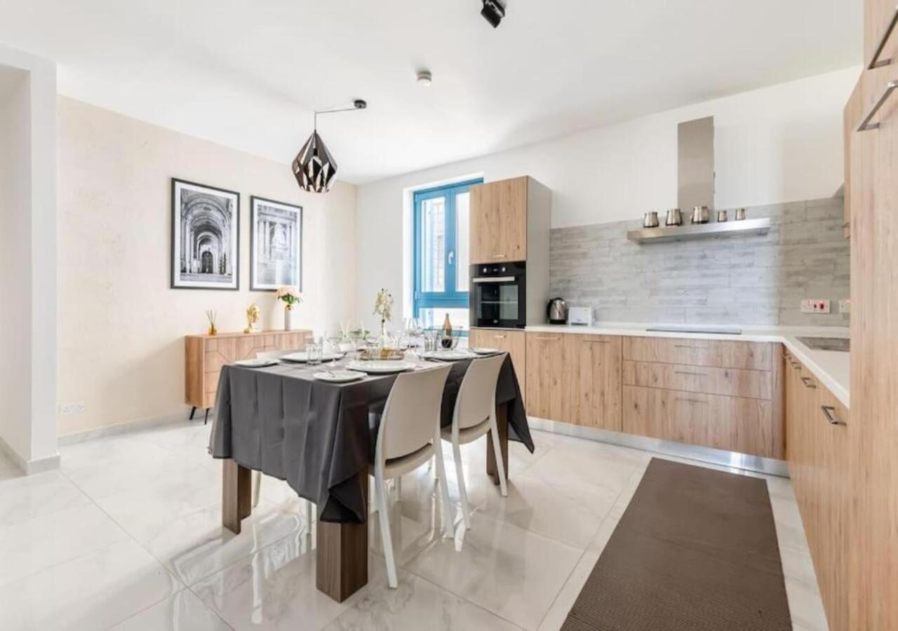 Sea View Luxury Apartment Brand New In Valletta Valeta Exterior foto